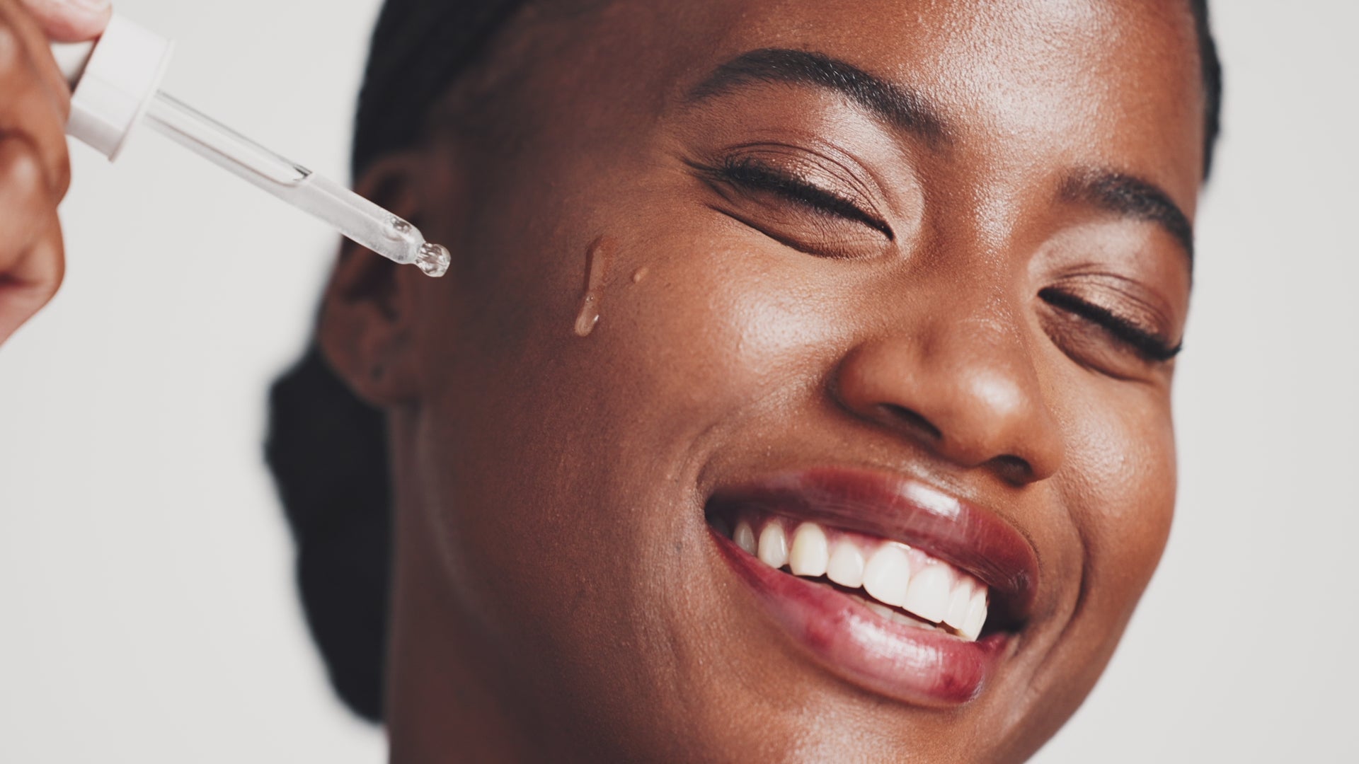 The QUEEN — Collagen & Retinol Serum